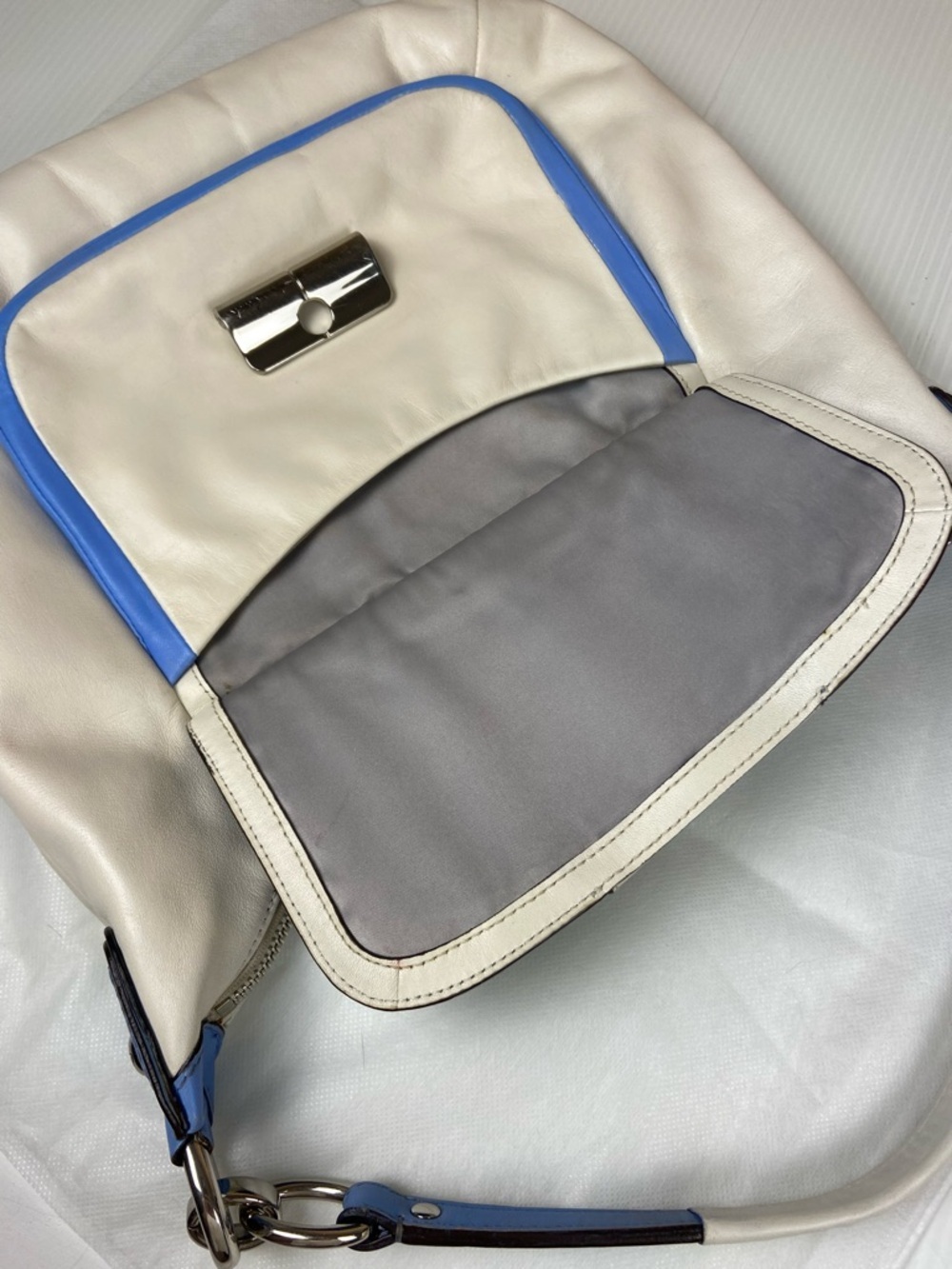 Coach Kristin Leather Flap Hobo Blue Ivory Colorblock Shoulder Bag F22509 Y2K - Picture 11 of 13